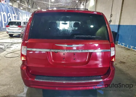 2015 Chrysler Town & Country Touring L from USA, damaged, VIN 2C4RC1CG5FR674074